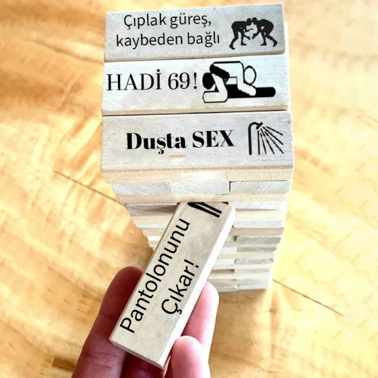 Yasak Oyun Jenga